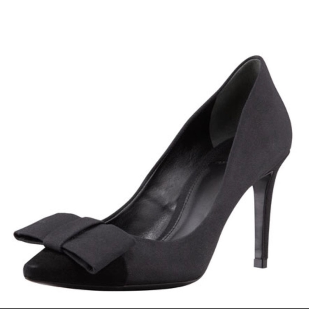 Tory Burch Aria Black Bow Heels size 5.5